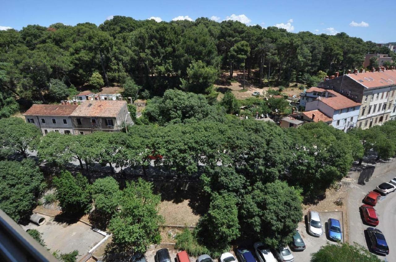 Apartamento Pietas Iulia Pula Exterior foto