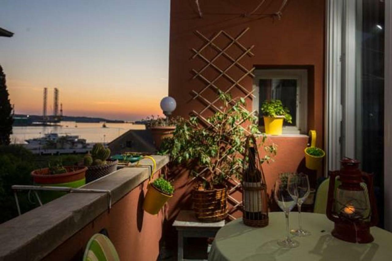 Apartamento Pietas Iulia Pula Exterior foto